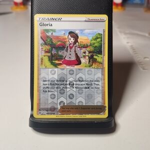 Pokemon Trading Card - Trainer Gloria with Yellow Border